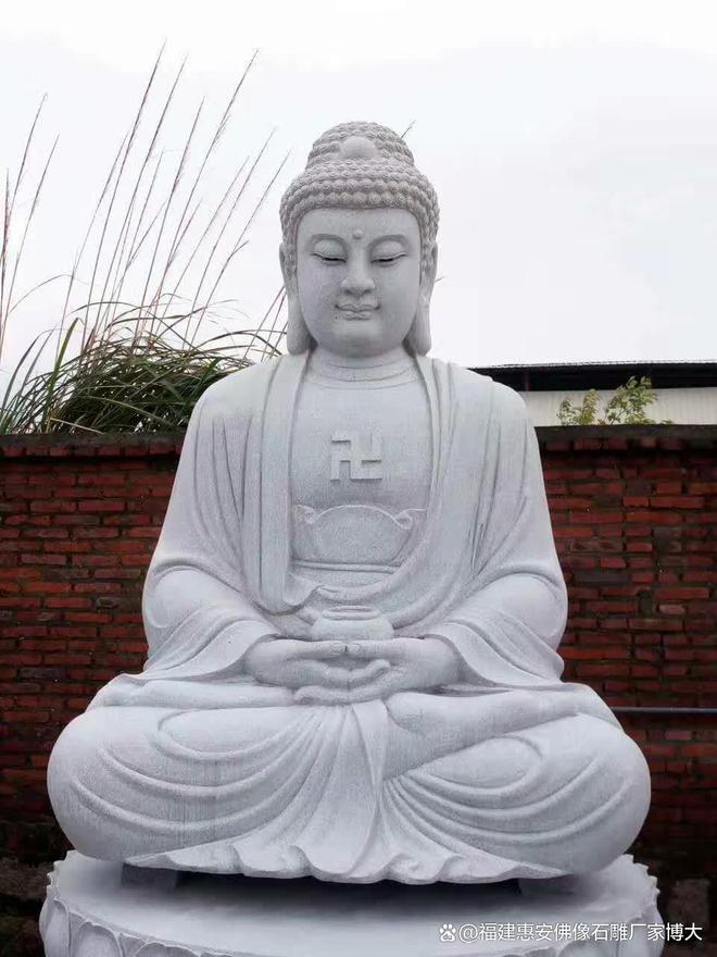 九游体育网站：石雕释迦牟尼佛的雕刻技艺：精湛与传承(图3)