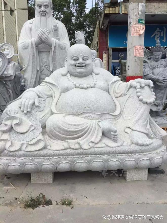 石雕弥勒佛的创意设计与现代审美(图2)