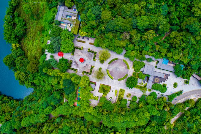 九游体育：拒绝常规打卡！这5条线路总会有不一样的惊喜→(图4)