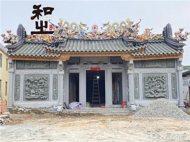 九游体育网站：祠堂古建筑上的石雕浮雕壁堵(图1)