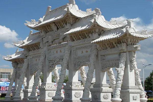 九游体育：村庄石雕牌坊多选用什么石材(图6)
