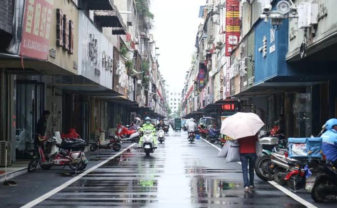 事关阜阳蓝天商业街！回应(图1)