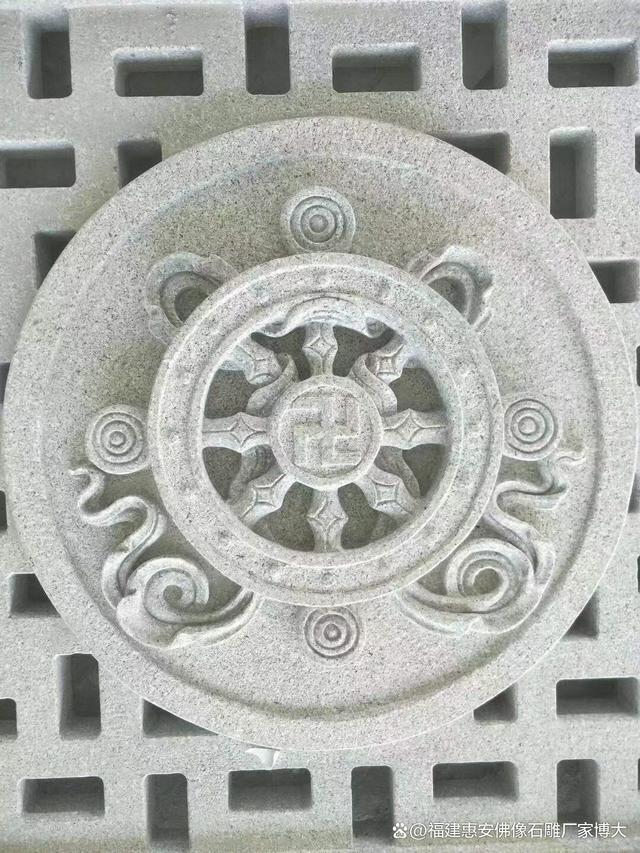 八宝石雕的材质选择与雕刻工艺（多图欣赏）(图4)