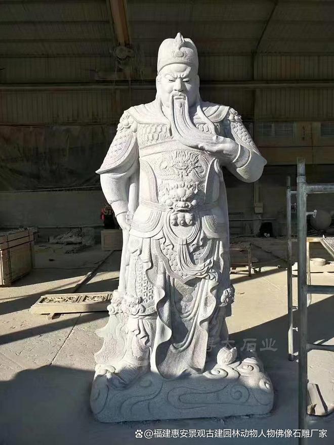 石雕关公雕刻中的团队协作(图1)