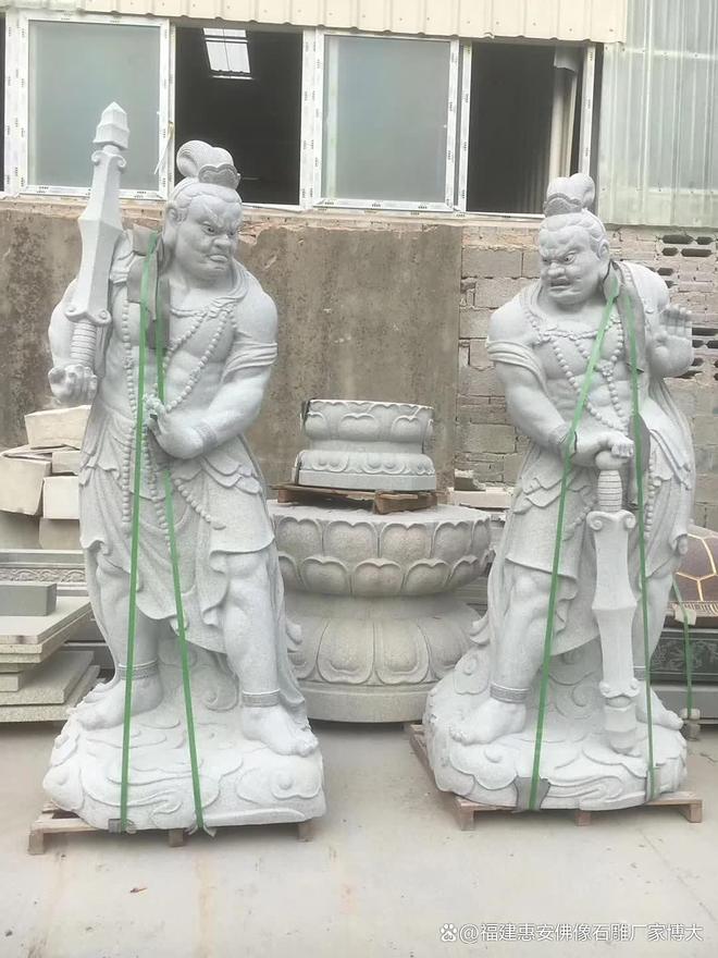 石雕哼哈二将的雕刻工艺细节欣赏(图3)