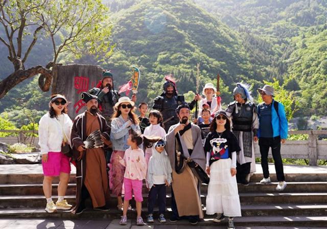 穿越古今探秘自然四川朝天三大景区“五一”好戏连台(图1)