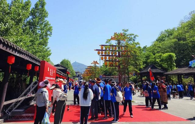 穿越古今探秘自然四川朝天三大景区“五一”好戏连台(图2)