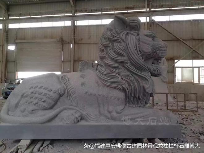 九游体育：石雕港币狮雕刻中的立体感表现(图3)