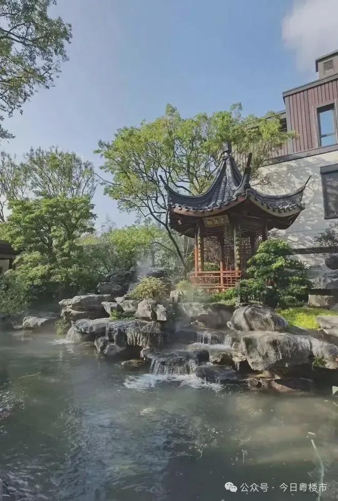 九游体育网站：深圳热搜豪宅！深圳院子售楼处发布探索理想居住新境界！(图8)