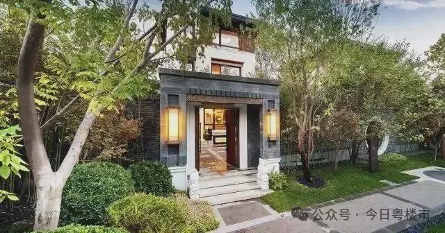 九游体育网站：深圳热搜豪宅！深圳院子售楼处发布探索理想居住新境界！(图12)
