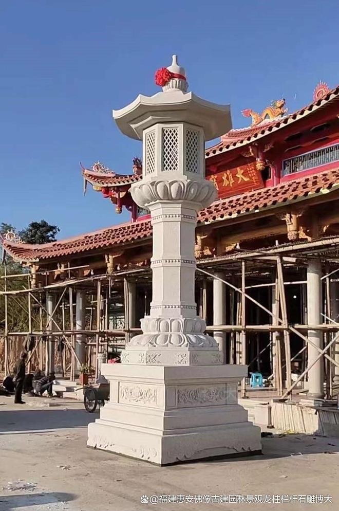 石雕灯笼石材选择的重要性：优质石材打造经典之作(图2)