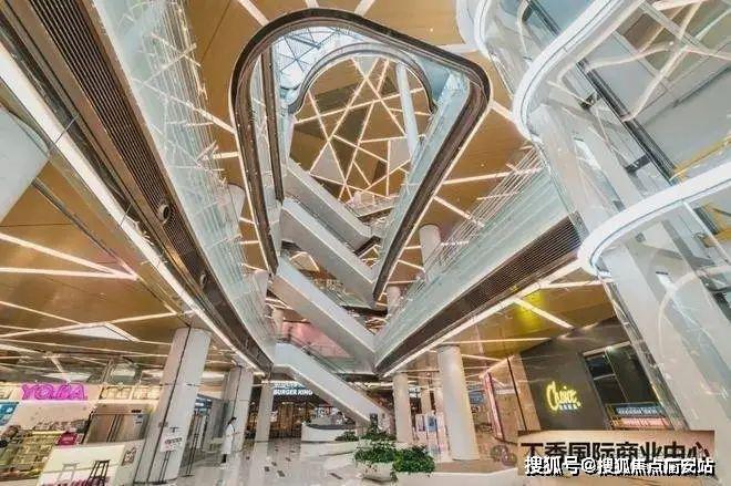九游体育网站：✰Park699·柏舍售楼处‌Park699·柏舍发布：浦东联洋封面作品(图6)