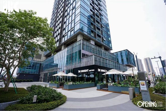 九游体育网站：广州滨江天地｜登冠荔湾600万+级奢宅Top1荣列广州Top3原因揭秘(图2)