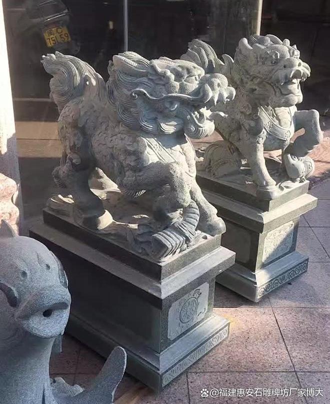 九游体育：石雕麒麟雕刻中的团队协作(图2)