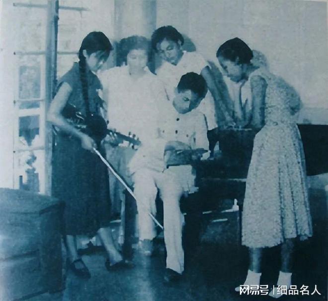 九游体育网站：作曲家何占豪：离婚又再婚因为《梁祝》与陈钢闹过矛盾(图10)